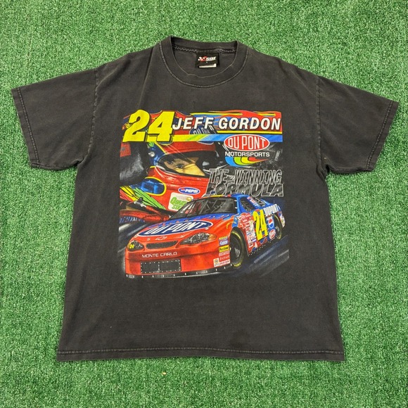 Y2K Vintage Jeff Gordon DuPont NASCAR Racing Graphic T-shirt